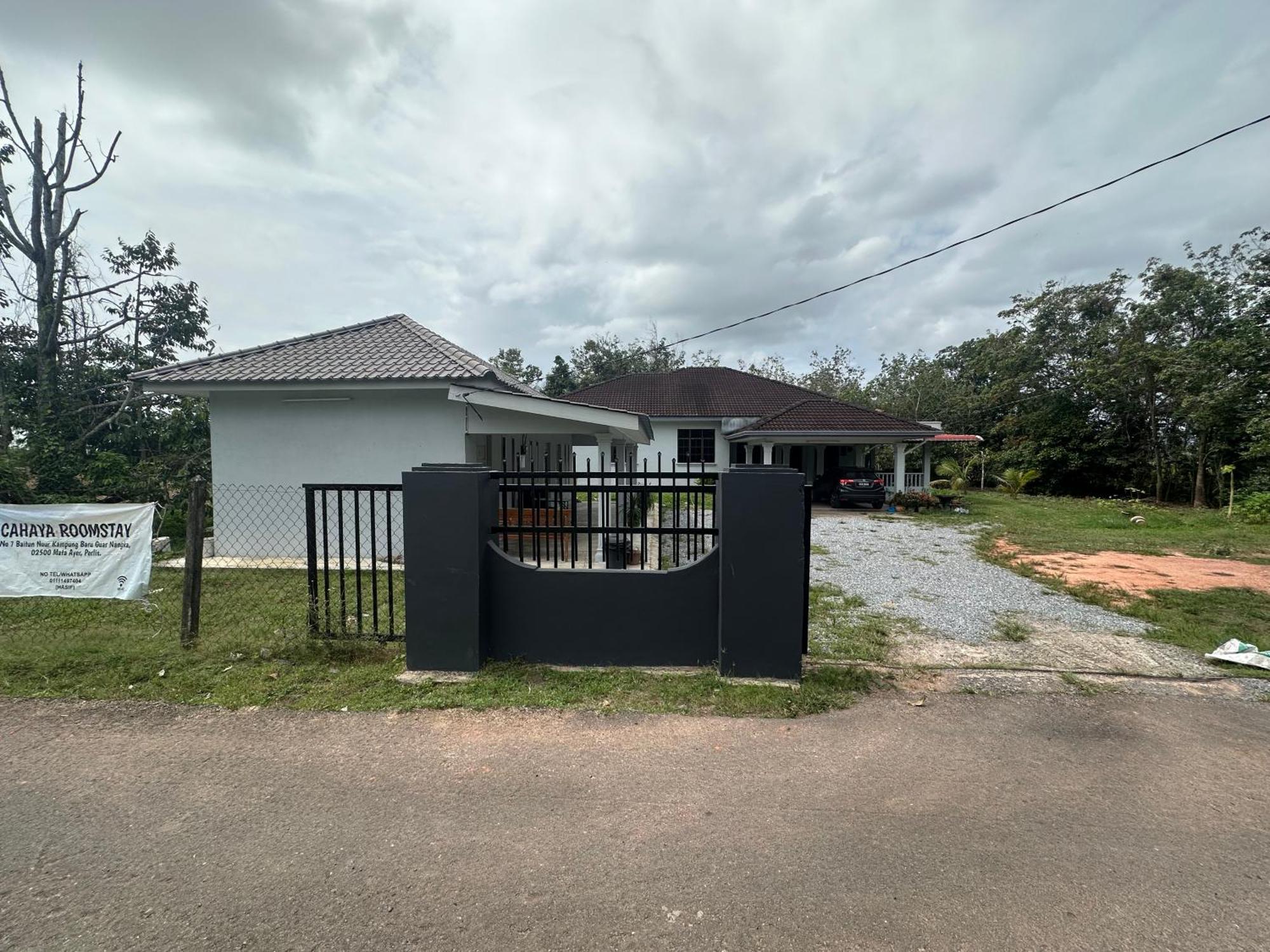 Cahaya Roomstay Kangar Bagian luar foto